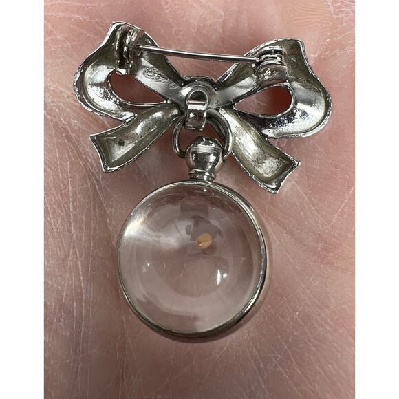 Coro Mustard Seed Lucite Sphere Brooch Pin Silver Tone Bow - Picture 4 of 6